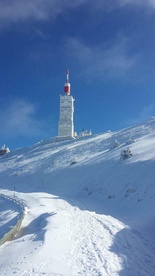 Отель Le Petit Ventoux Малокен Экстерьер фото